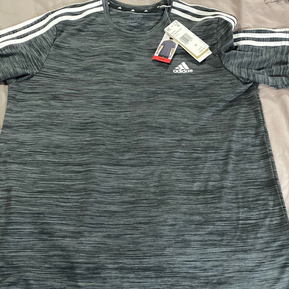 Men’s Adidas Medium T-shirt